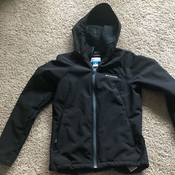 Columbia Tops - Columbia Windblock jacket